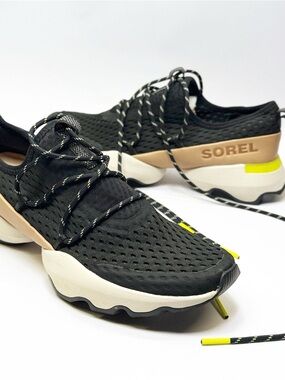 Sorel Kinetic Impact sneakers size 8.5